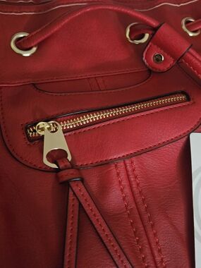 Red Women’s Drawstring Shoulder Bag